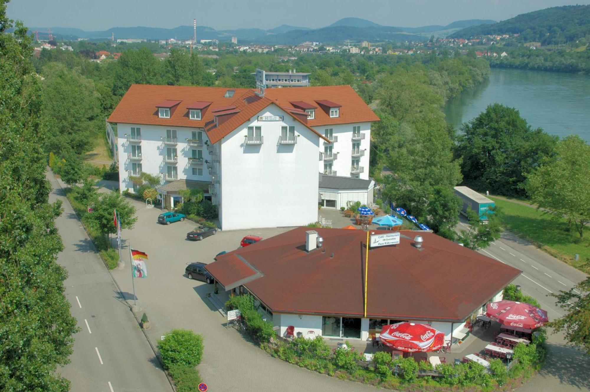 Tiptop Hotel Am Hochrhein 바드사킹겐 외부 사진